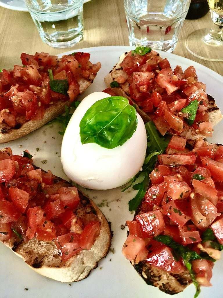 Bruschetta con pomodoro